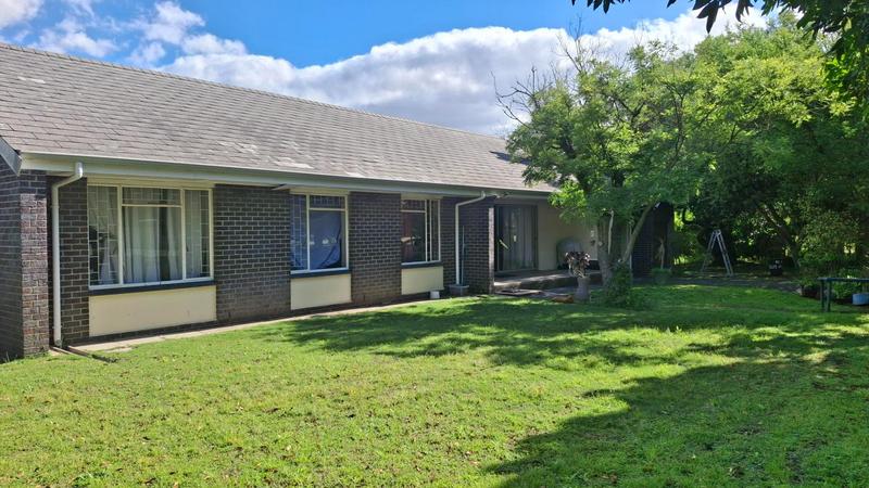 5 Bedroom Property for Sale in De Kuilen Western Cape